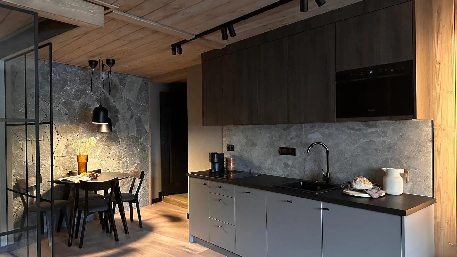 Coffee And Croissant Apartments Ζακοπάνε 0*,